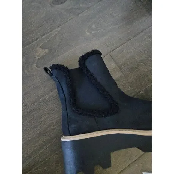 Dolce Vita Vandi Black Lug Sole Chelsea Boots Size 9.5 Platform Block Heel - Picture 6 of 7